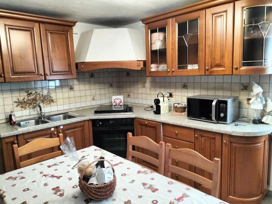 Appartamento Di Montagna Lo Grop Chambave Luaran gambar